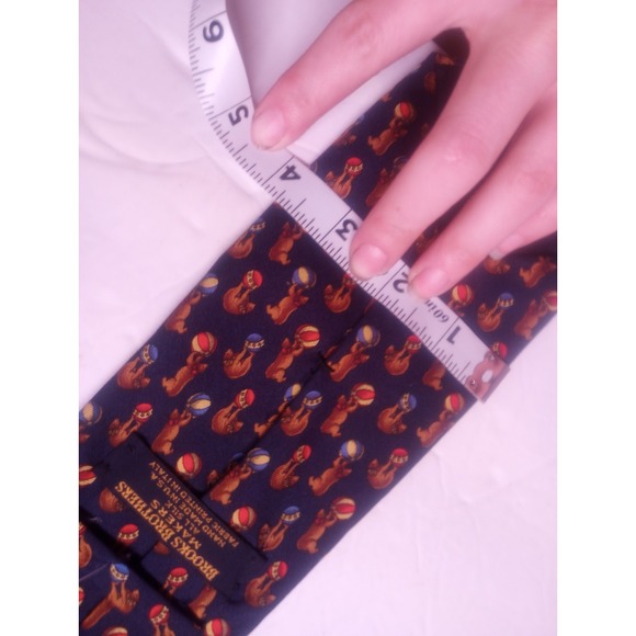 Brooks Brothers Bears On Balls Navy,Red Cirus Neck‎ Tie Orig Box 4in - Picture 5 of 6